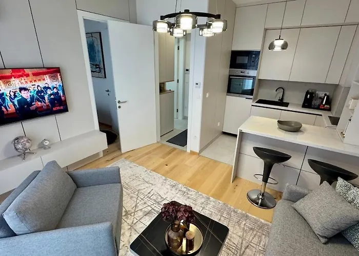 Grbavica Lux - New & Elegant Apartment In Sarajevo