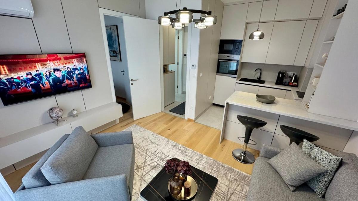 Apartment Grbavica Lux - New & Elegant In *